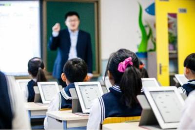 艾賓浩斯智能教育專注于K12教育,全面打造完善產(chǎn)品和服務(wù)體系