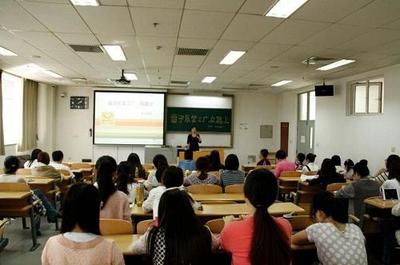 文化產業管理專業舉辦“劇場的經營管理”專題講座